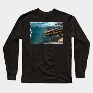 Pacific Ocean Shore At Providential Point Lookout NSW Long Sleeve T-Shirt